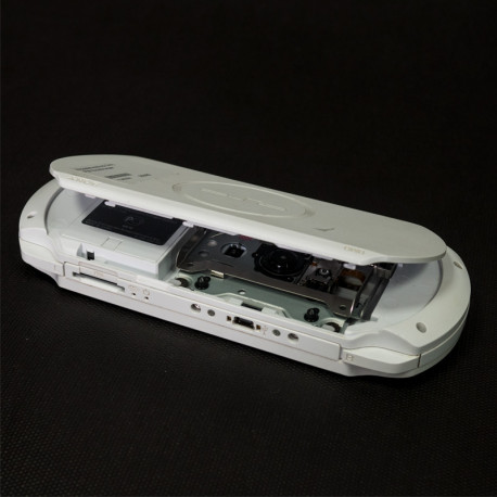 Игровая консоль Sony PSP-E1008 белая-2